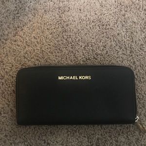 Black Michael Kors Wallet